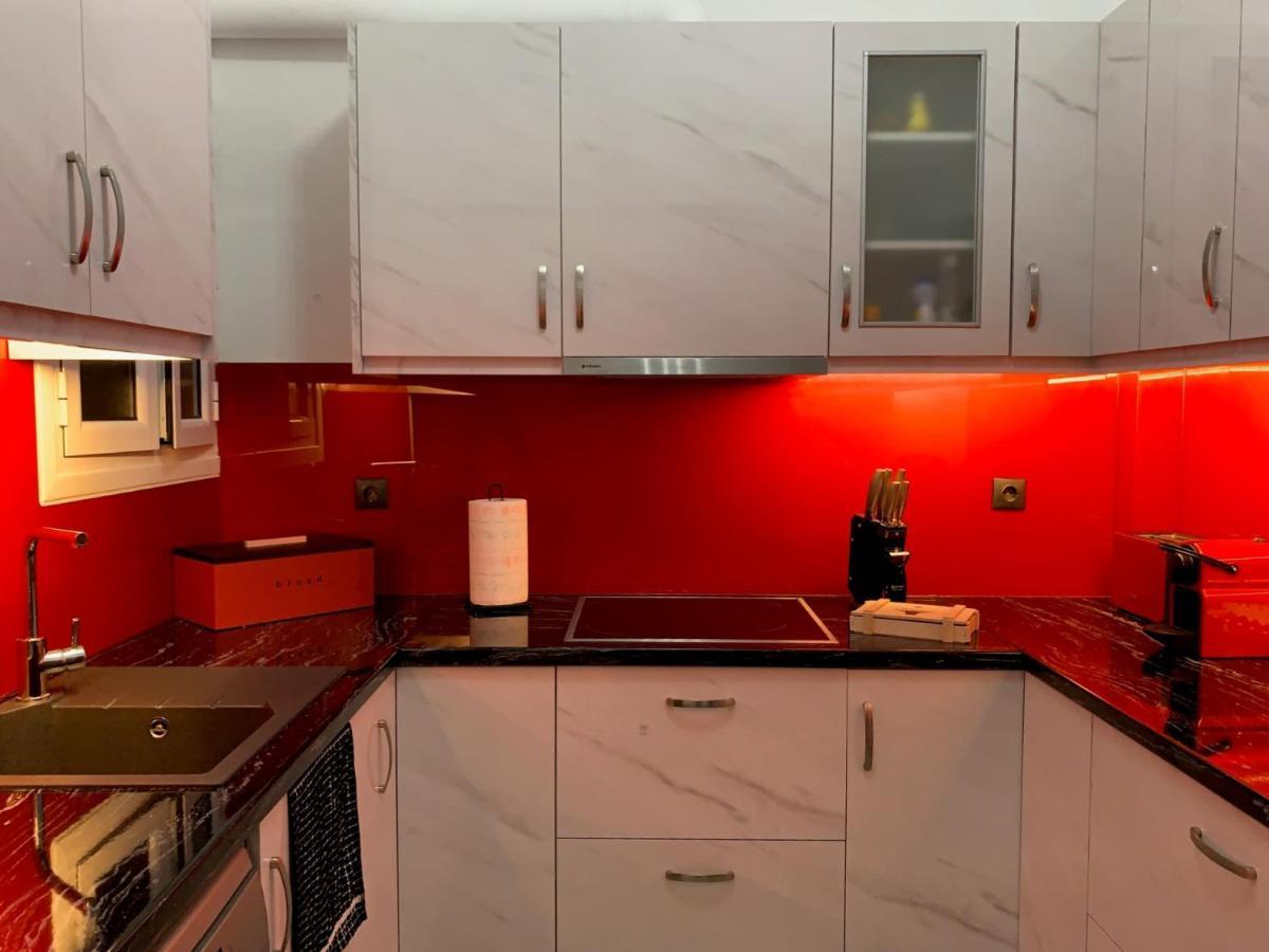 High Quality 110Qm 2Br At Simos-Lux-Apartment アテネ エクステリア 写真