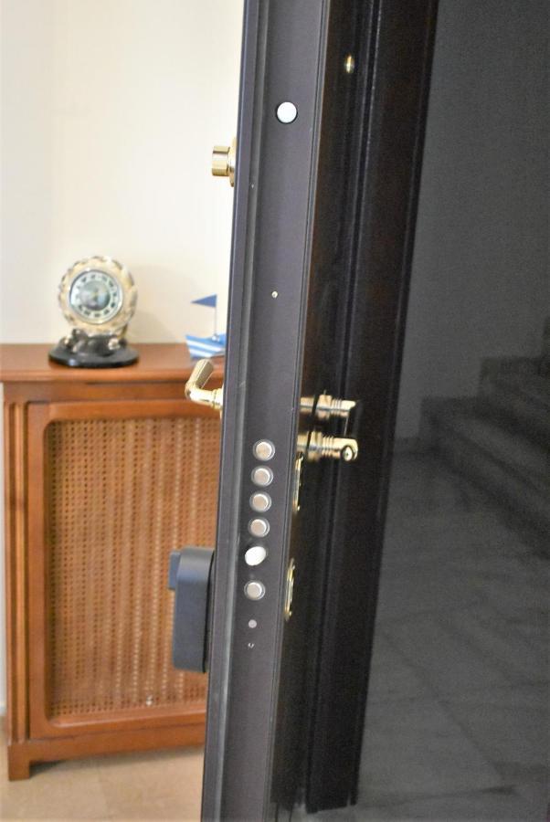 High Quality 110Qm 2Br At Simos-Lux-Apartment アテネ エクステリア 写真